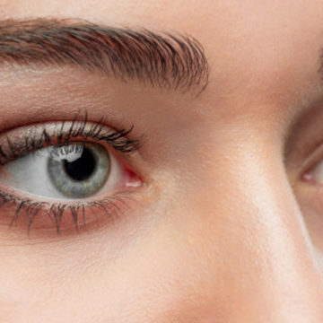 Como Cuidar do Contorno de Olhos?
